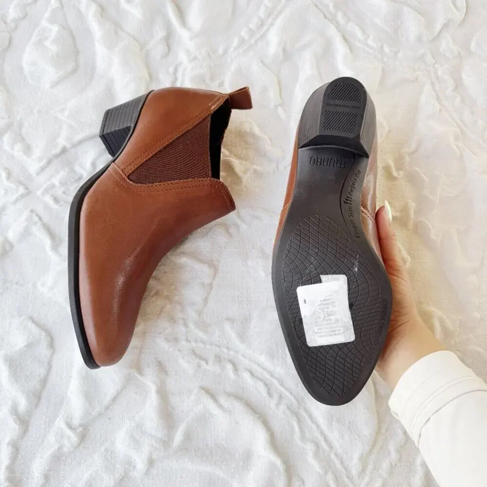 Munro these booties